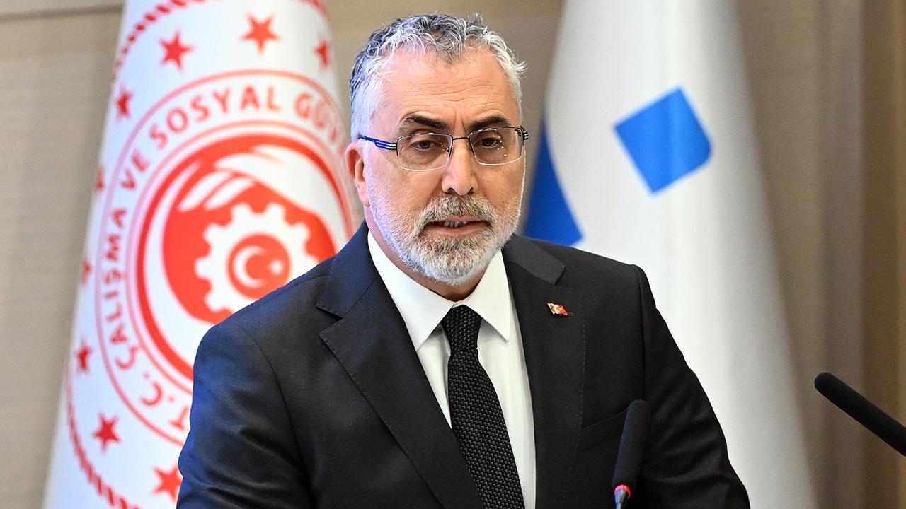 Mesai saatleri kısalıyor mu?