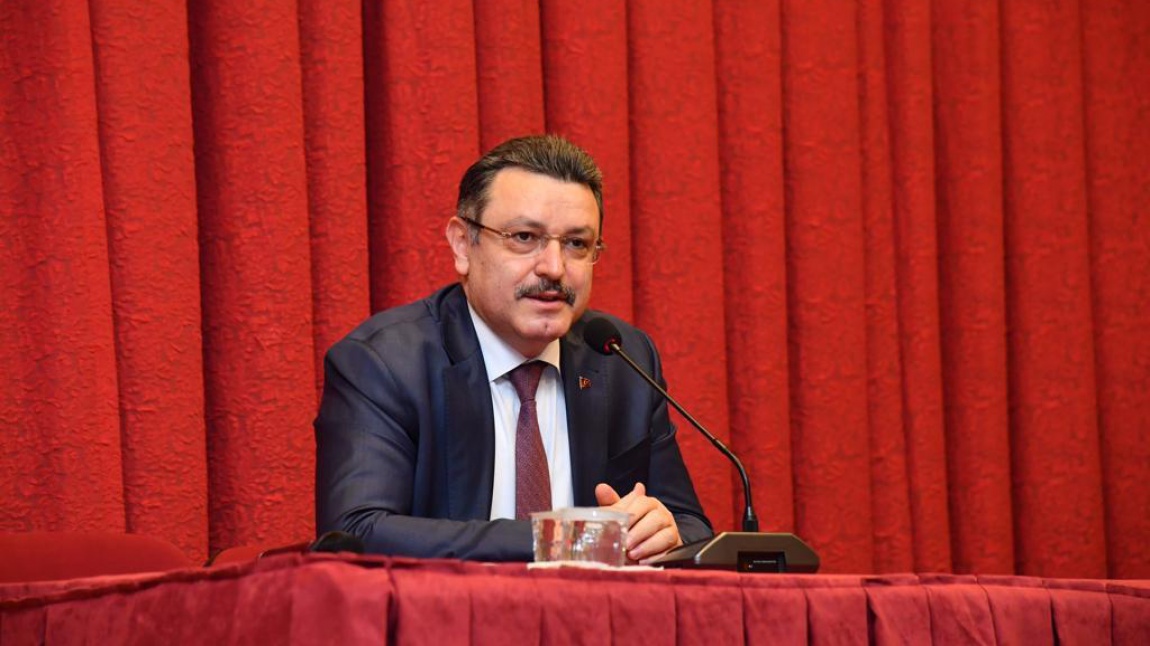AKP Trabzon adayı Ahmet Metin Genç'ten Ali Koç'u kızdıracak sözler