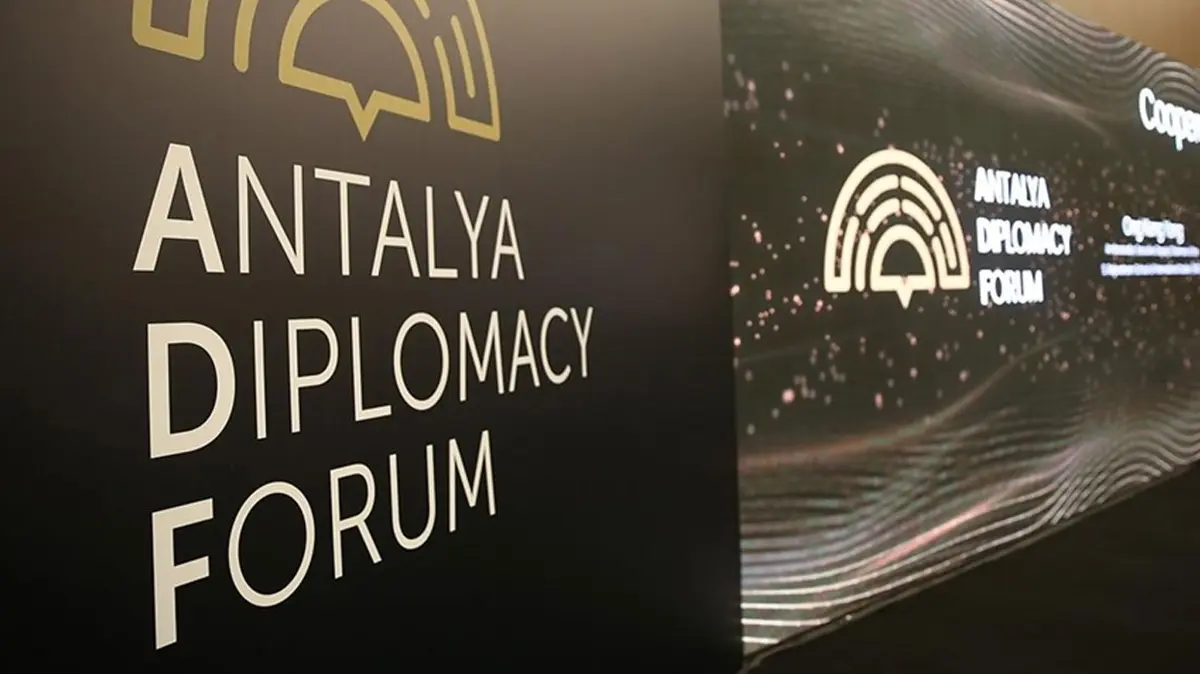 Antalya Diplomasi Forumu'nda, ikinci gün heyecanı