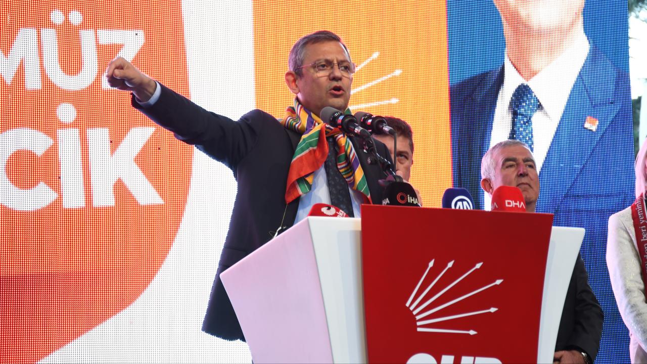 CHP Genel Başkanı Özgür Özel, Bilecik'te halka seslendi