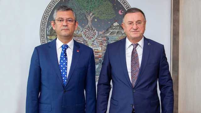 Hatay'da Lütfü Savaş ısrarı CHP'ye pahalıya mal oldu