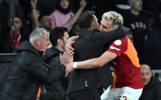 Galatasaray yine zirvede!