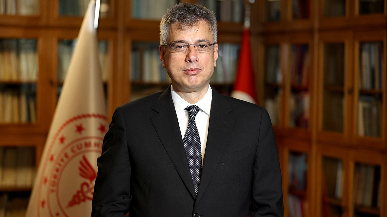 Memişoğlu'ndan Yunan Bakana ince ayar