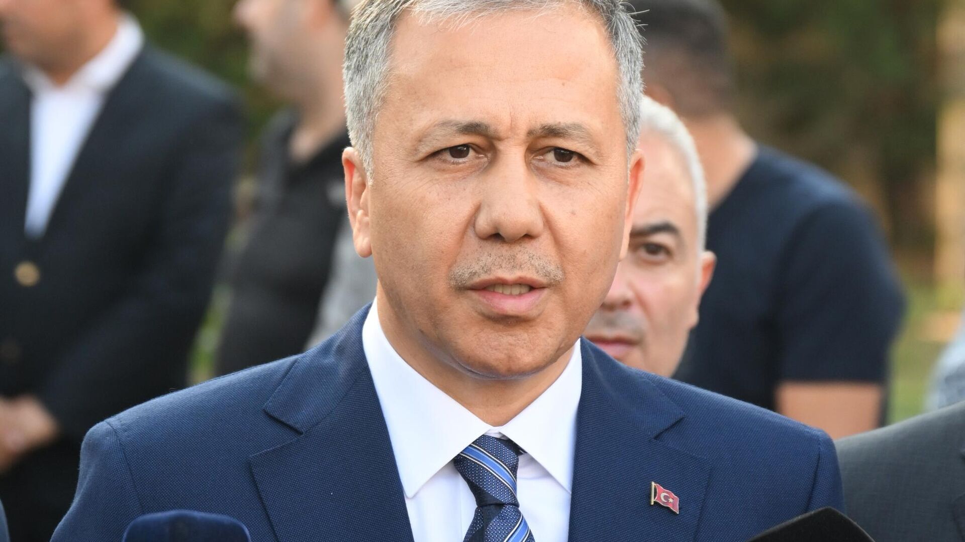 Bakan Yerlikaya'dan Serhat Akın açıklaması!