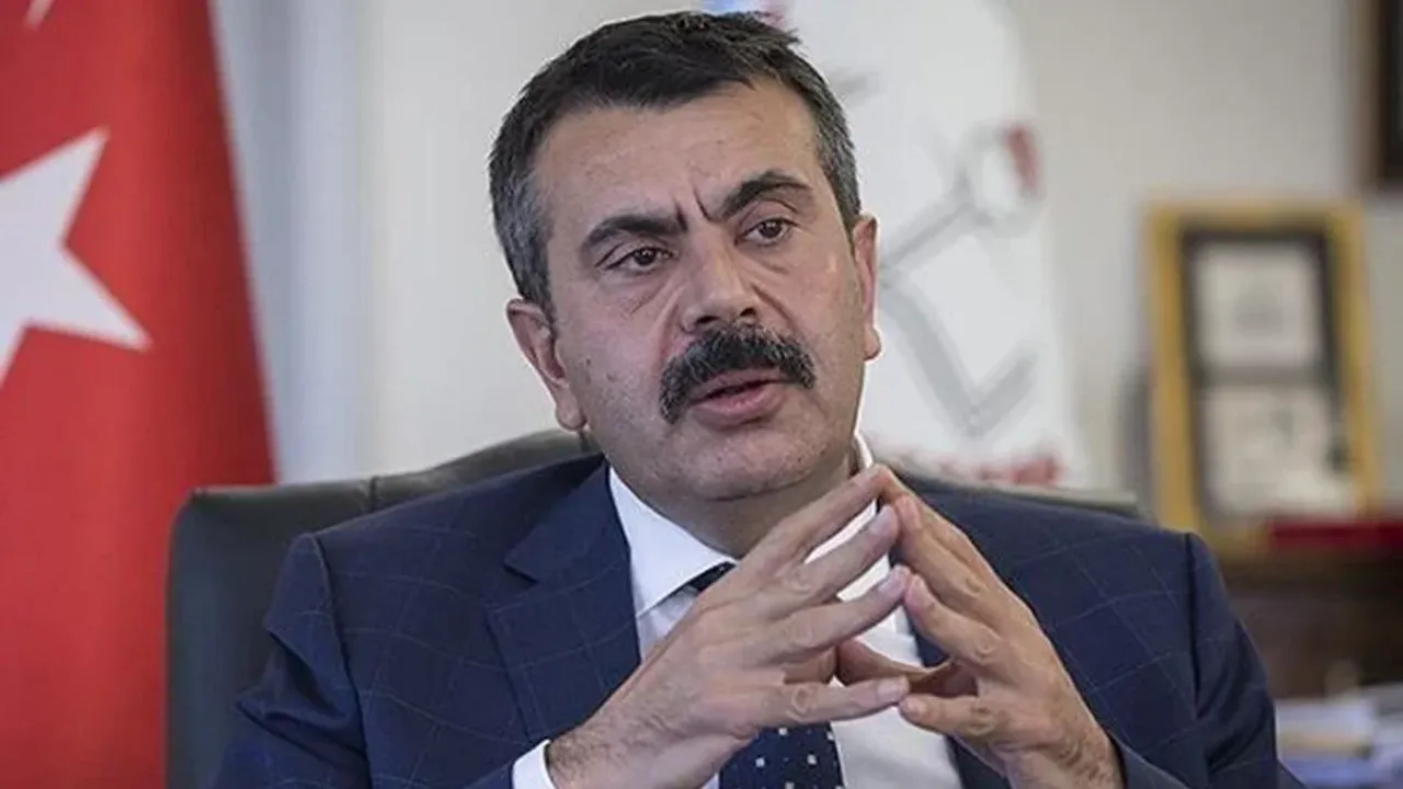 Milli Eğitim Bakanı Tekin'den imamhatip okulları açıklaması