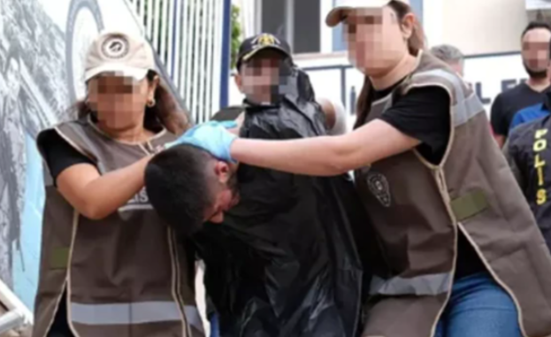 Polis katiline Casperlar çetesi sahip çıktı