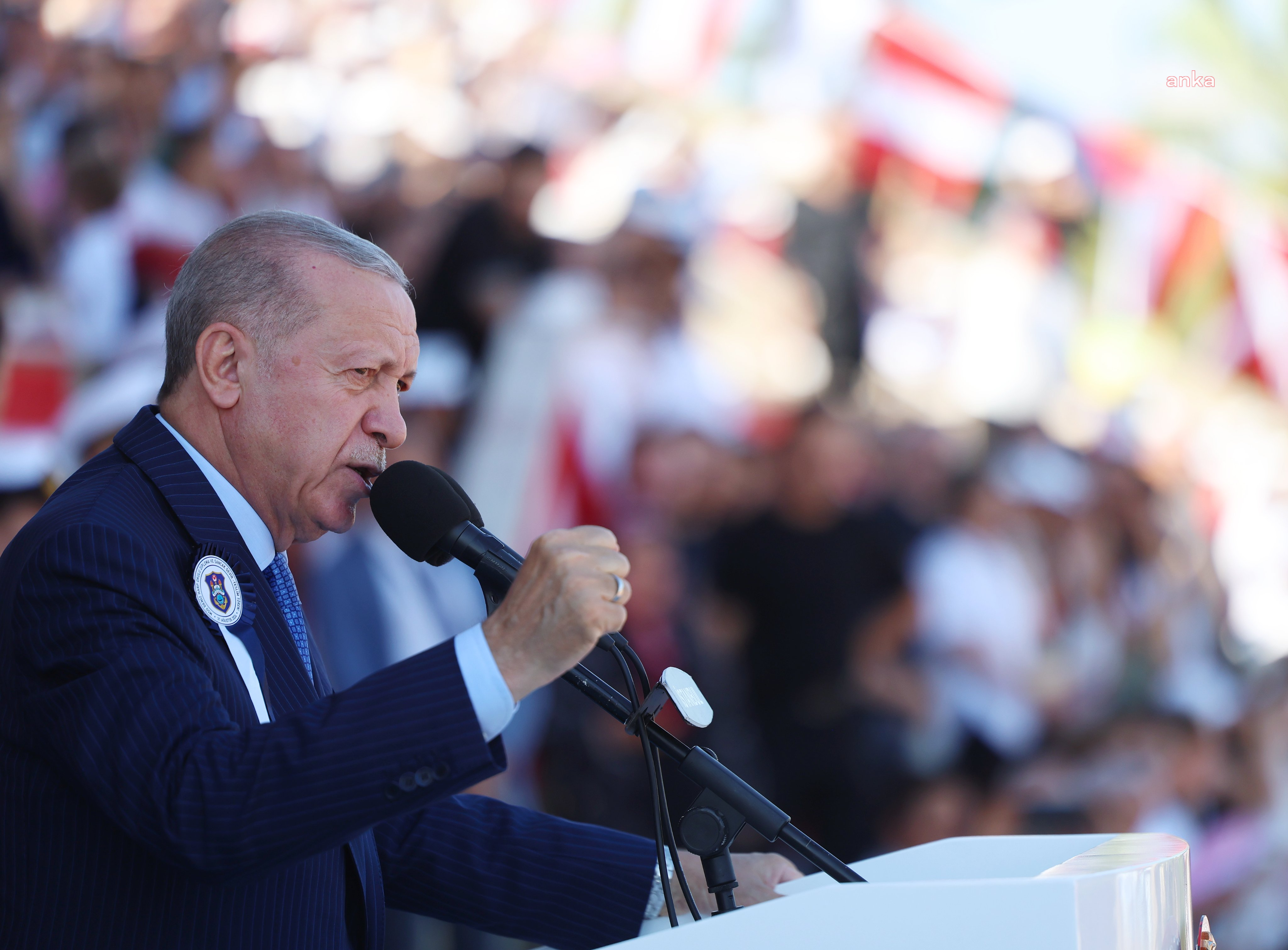 Cumhurbaşkanı Erdoğan açıkladı: AK Parti ve Kabine'de köklü değişim