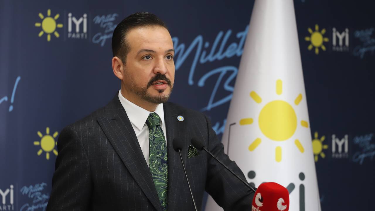 İYİ Partili Zorlu'nun KPSS'de hatalı soru iddialarına ÖSYM'den yanıt