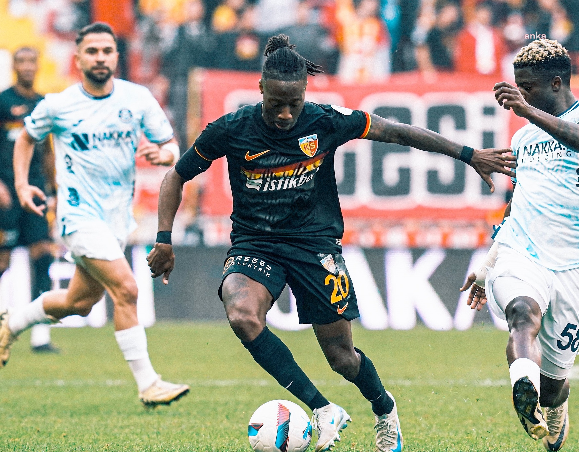 Kayserispor, evinde 1 puana razı oldu