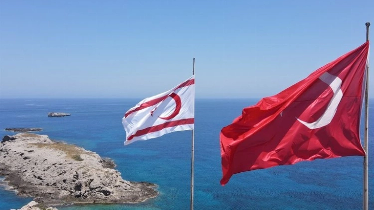 Kuzey Kıbrıs Türk Cumhuriyeti 41 yaşında!