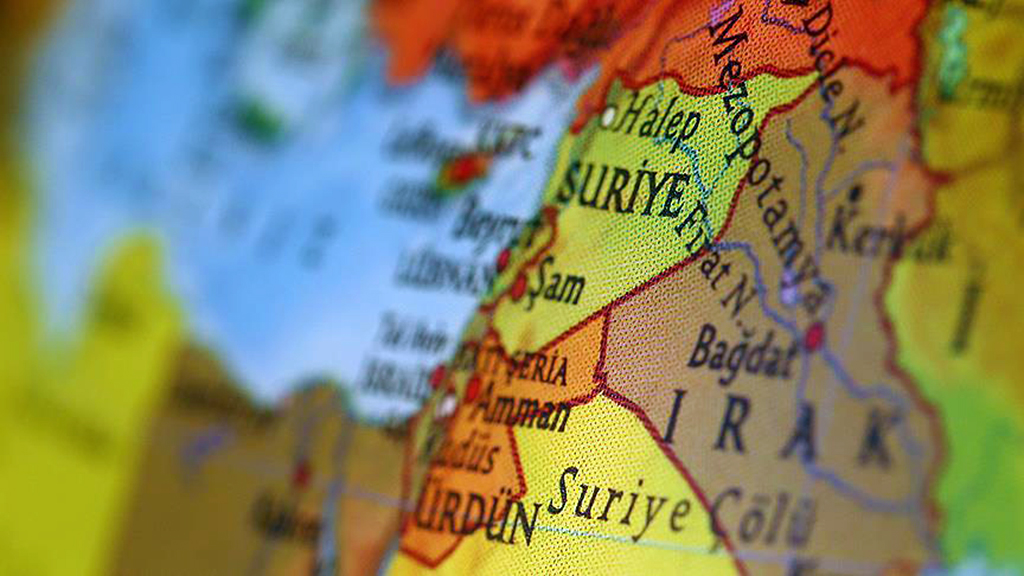 Suriye’nin batısında çatışmalar tırmanıyor... Humus’ta ölü ve yaralılar var