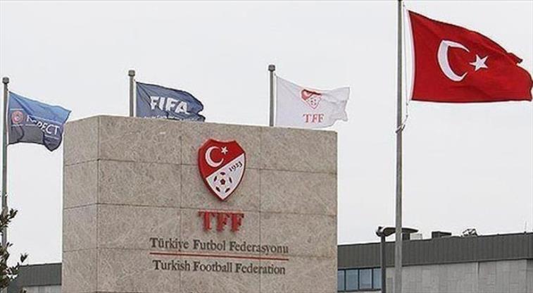 Galatasaray ve Fenerbahçe PFDK'ya sevk edildi