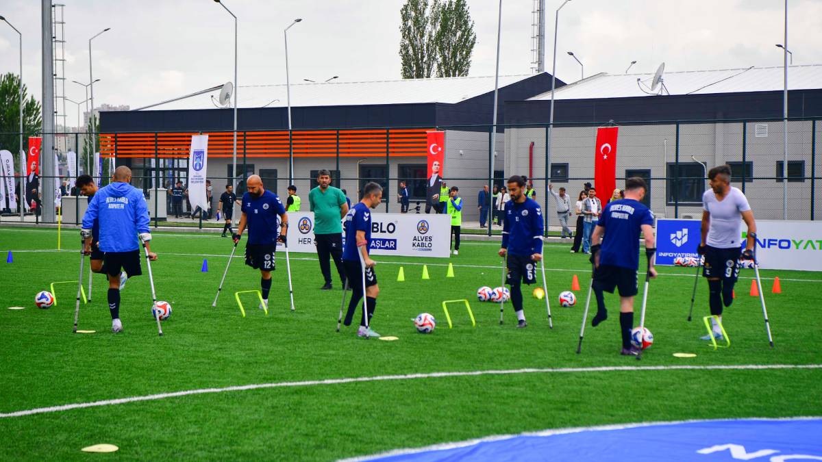 Ampute Futbol Şampiyonlar Ligi Ankara’da başladı