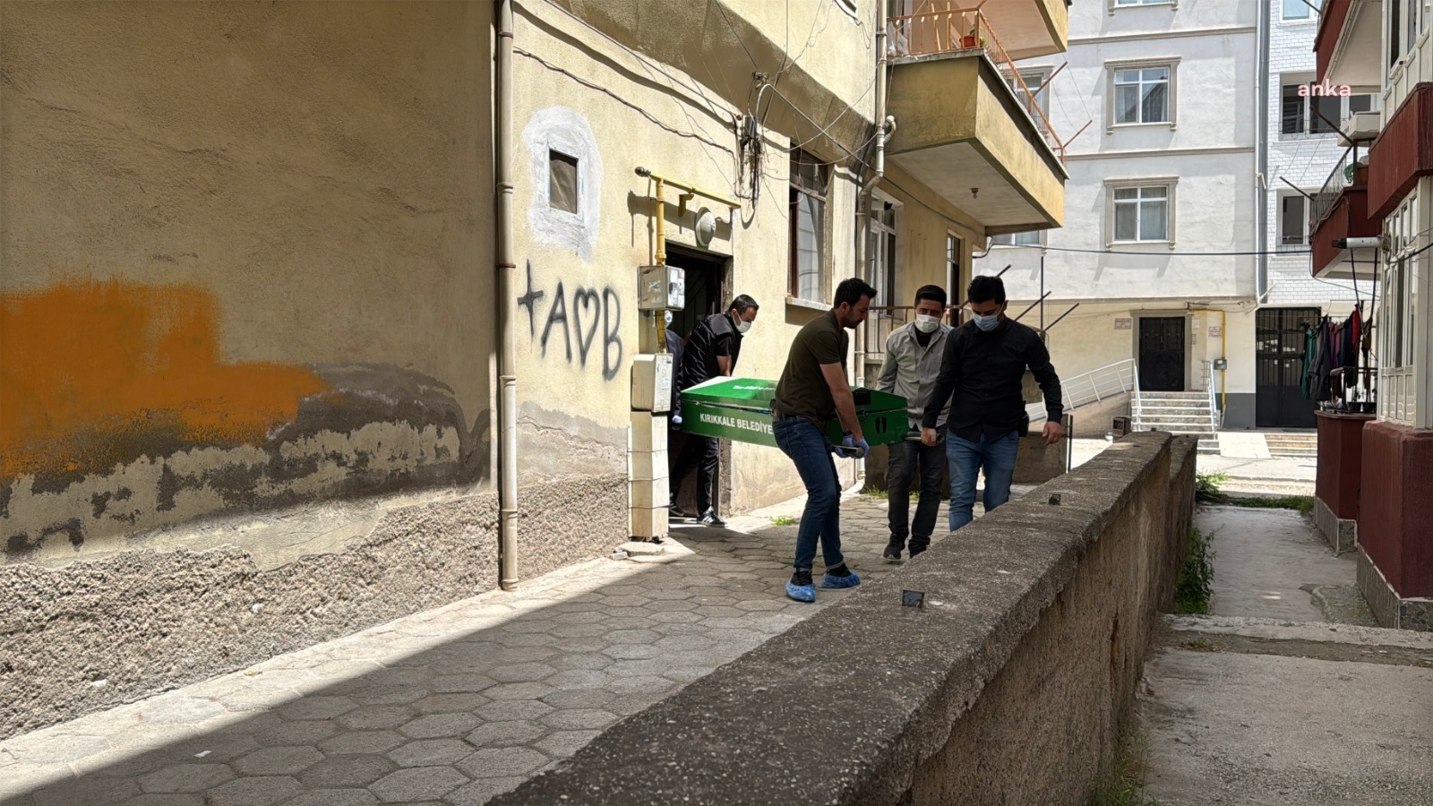 Kırıkkale’de evde dehşet: 11 yıl önce kayıp olan kişinin cesedi buzdolabında bulundu