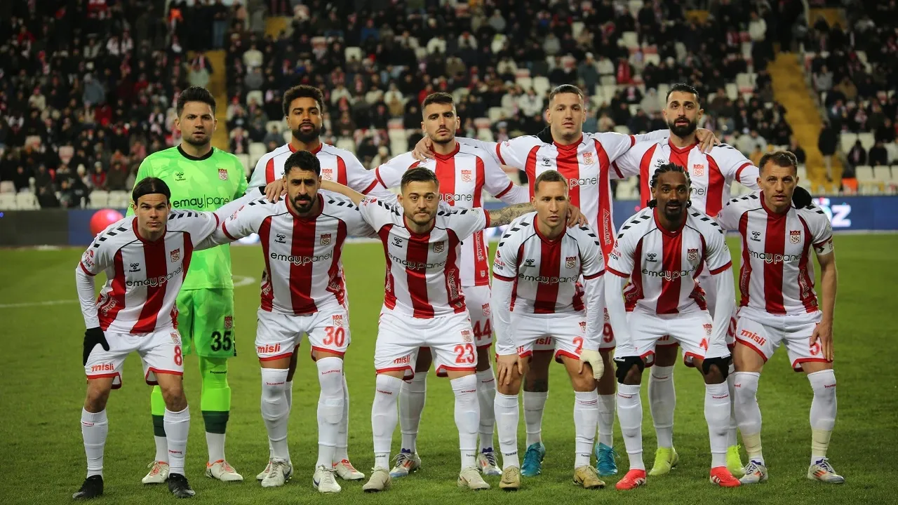 Sivasspor, Trendyol Süper Lig'e veda etti!