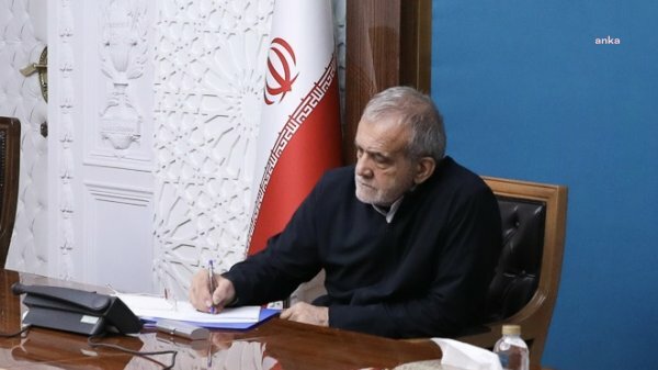 İran Cumhurbaşkanı Pezeşkiyan'dan İsrail açıklaması