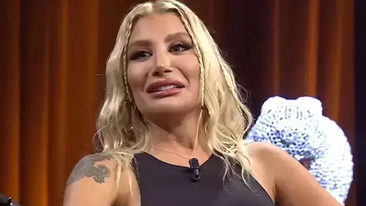 İrem Derici'den Coşkun Sabah'a özür!