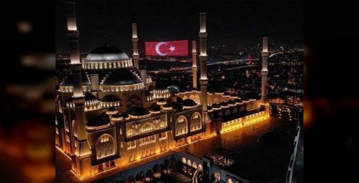 Camilerde afet duaları: Kuraklık ve yangınlar için dua edildi
