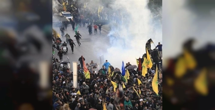 Lübnan'da silah toplama kararı protesto edildi