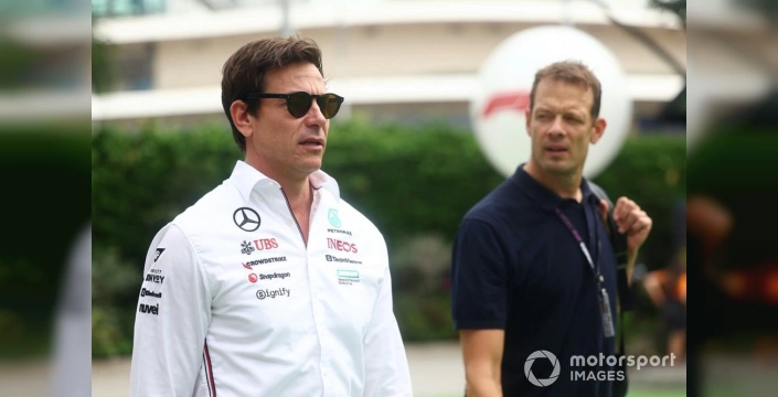 Verstappen'in Geleceği: Mercedes'in Teklifi ve Schumacher'in Değerlendirmesi