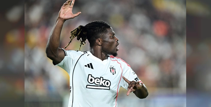 Beşiktaş'ın Alanyaspor yenilgisi spor yazarlarını yazdırdı