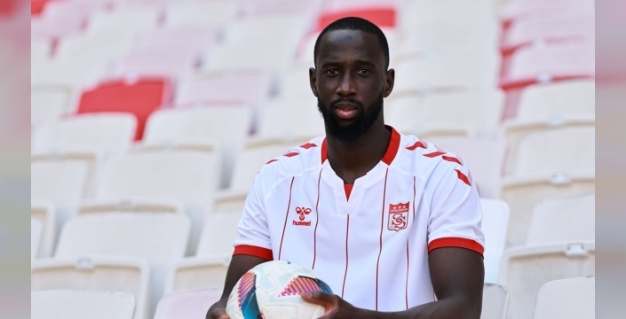 Samba Camara Sivasspor'a veda etti