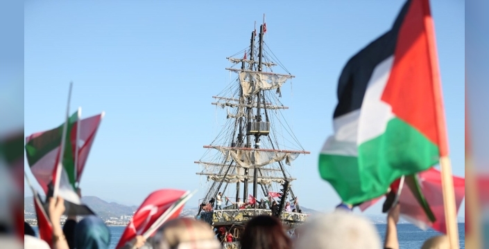 Gazze'ye giden Küresel Sumud Filosu'ndaki Türk vatandaşlarından 14'ü Ürdün üzerinden ülkeye getirilecek