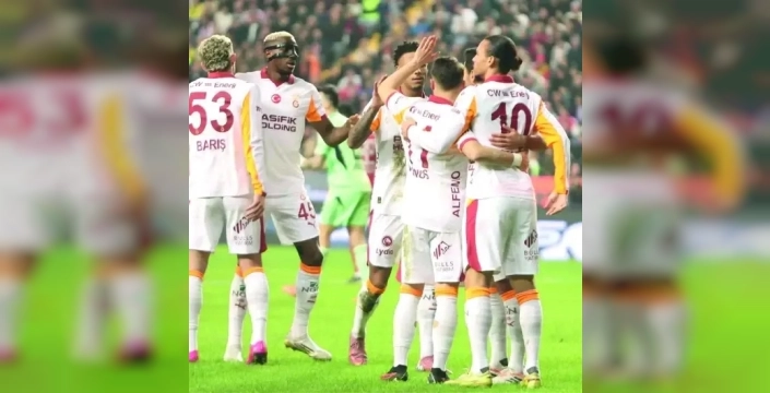Galatasaray, Antalya'da aslanlar gibi kükredi: 1-4'lük zaferle zirvede nefes aldı