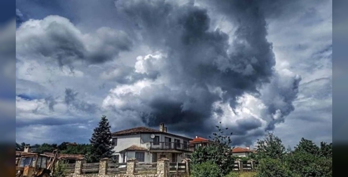 Banovo köyünde lüks araçlar geziyor ama nakit para bulmak imkansız