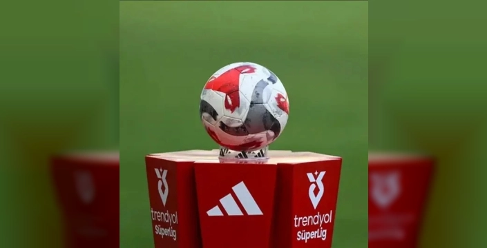 Yapay zeka devrede: Süper Lig'de şampiyon kim, kimler küme düşüyor?