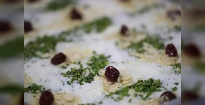 Ramazan sofralarının vazgeçilmezi güllaç'a %30 zam geldi, kilosu 1750 liraya dayandı!