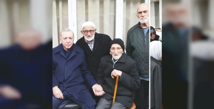 Erdoğan baba ocağında komşularıyla hasret giderdi