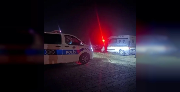 Erzincan'da dehşet verici olay: Araç alevler içinde kaldı
