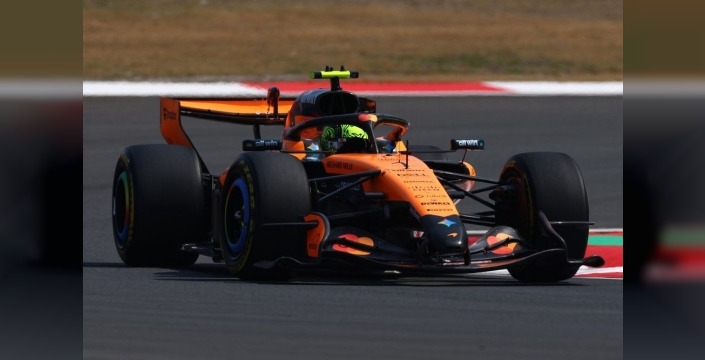 Lando Norris'ten şaşırtıcı zafer: İki Ferrari'yi de geride bıraktı!
