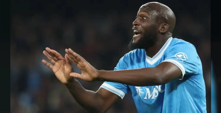 113 Milyon Euro'luk Yıldız Golcü Veda Ediyor: Süper Lig'in Gözü Napoli'de!