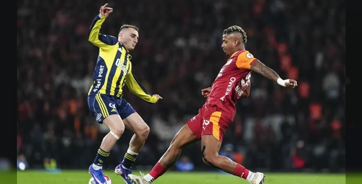 Dev derbi nefesleri kesti: Galatasaray ile Fenerbahçe puan mücadelesinde!