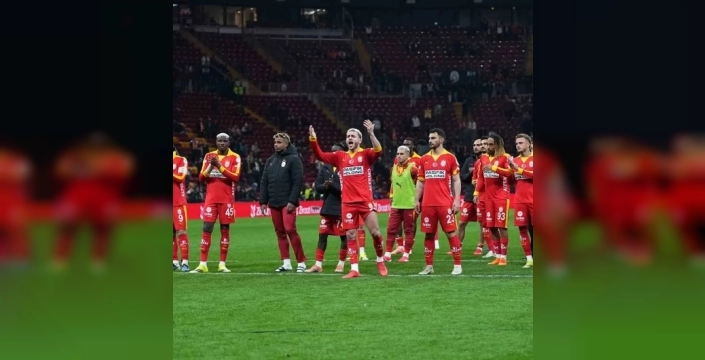 Galatasaray'da büyük temizlik: Sezon sonu gözden çıkarılan ilk isim belli oldu
