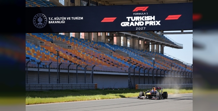 İstanbul Park geri dönüyor! F1 heyecanı yeniden alevleniyor, F2 ve F3 de yolda