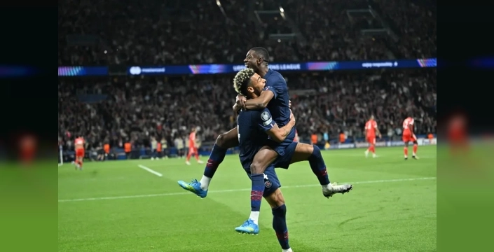 Şampiyonlar Ligi'nde gol düellosu: PSG, Bayern'i nefes kesen maçta devirdi!