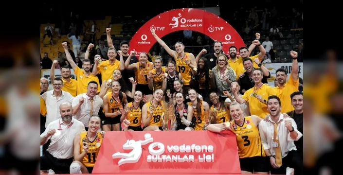 VakıfBank, Vodafone Sultanlar Ligi'nde şampiyonluğa ulaştı