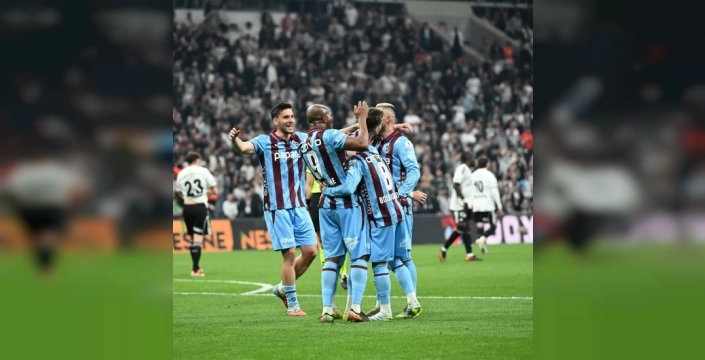 Beşiktaş evinde yıkıldı: Trabzonspor 2-1 ile güldü