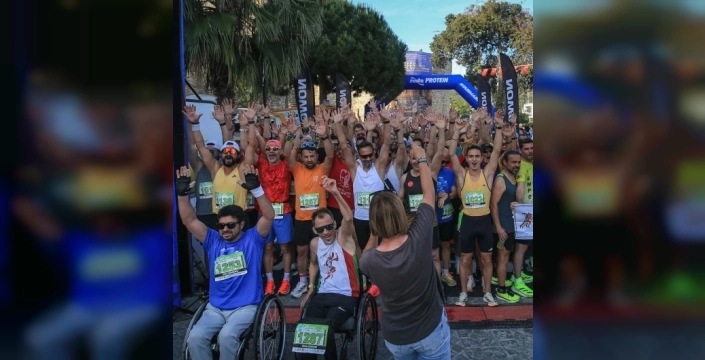 Çeşme Yarı Maratonu'nda şampiyonlar belirlendi