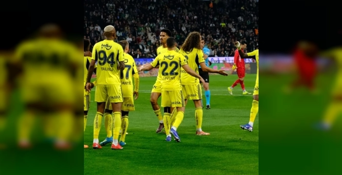 Fenerbahçe'nin Şampiyonlar Ligi yolu şekilleniyor: Muhtemel rakipler ve seri başı olma ihtimali!
