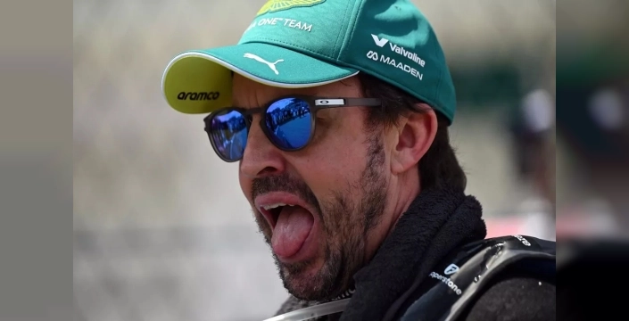 Fernando Alonso'ya özel Pagani: Bebek koltuklu 12 milyon dolarlık hiper otomobil