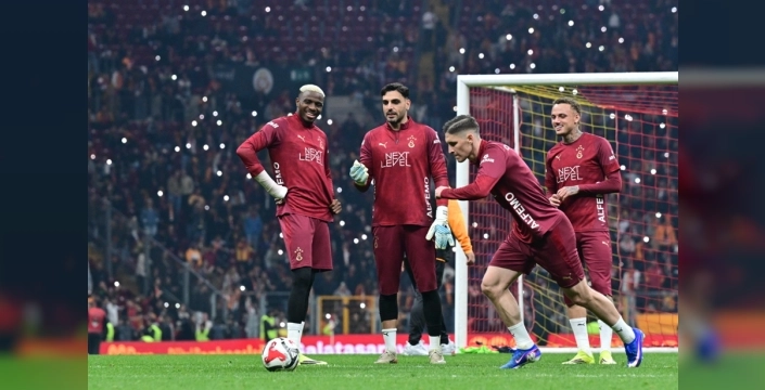 Galatasaray'ın 26. şampiyonluk yolunda kritik maçı: Samsunspor karşısında ilk 11'ler belli oldu