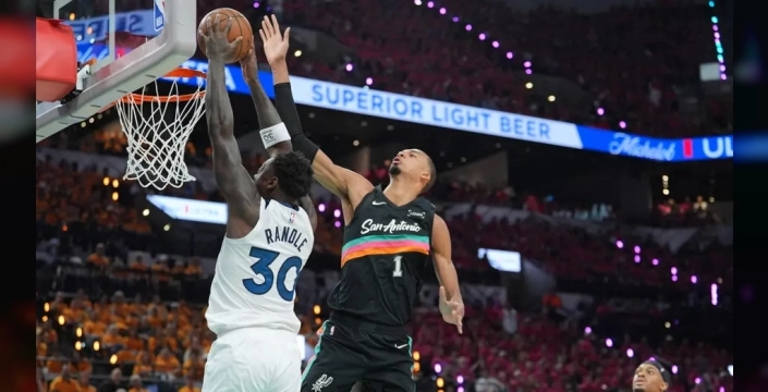 Wembanyama'dan tarihi bloklar, ama Spurs'ün galibiyeti yetmedi