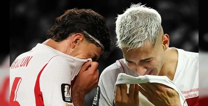 A milli takım, Dünya Kupası'na veda etti: Futbolcular gözyaşlarına hakim olamadı