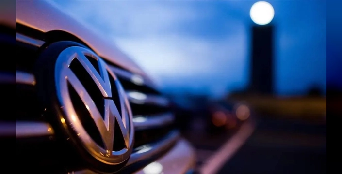 Alman hükümeti, Volkswagen'in fabrika kapatma planlarına karşı çıkıyor