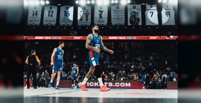Anadolu Efes, Vincent Poirier ile yollarını ayırdı
