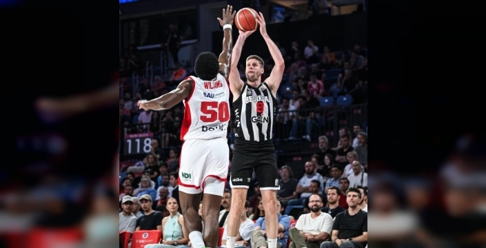Basketbol Süper Ligi'nde son finalist kim olacak? Beşiktaş GAİN ve Bahçeşehir Koleji nefes kesen son maçta karşı karşıya!